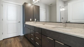 Landing at Foster on the Park - 1 Bedroom in Downtown